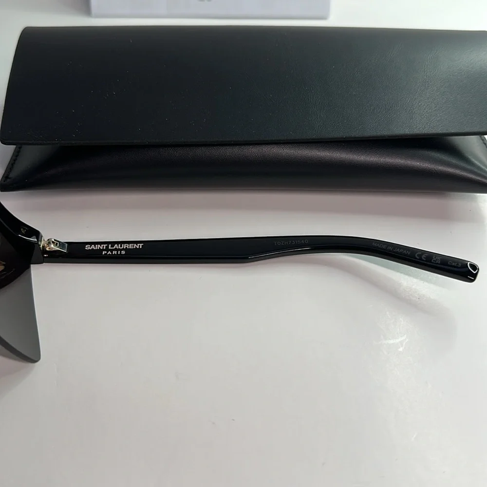 – New & Authentic Saint Laurent SL 537 PALACE Black Sunglasses